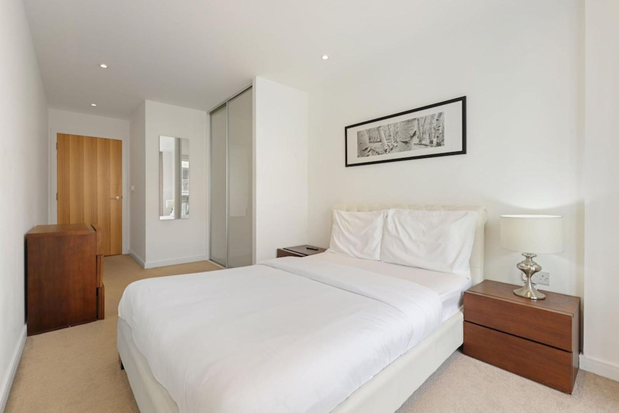 London East Side Wharf Apartment Exterior foto